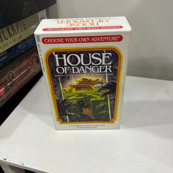 House of Danger Choose Your own Adventure Game By Z-man Cooperative Story - Picture 1 of 1
